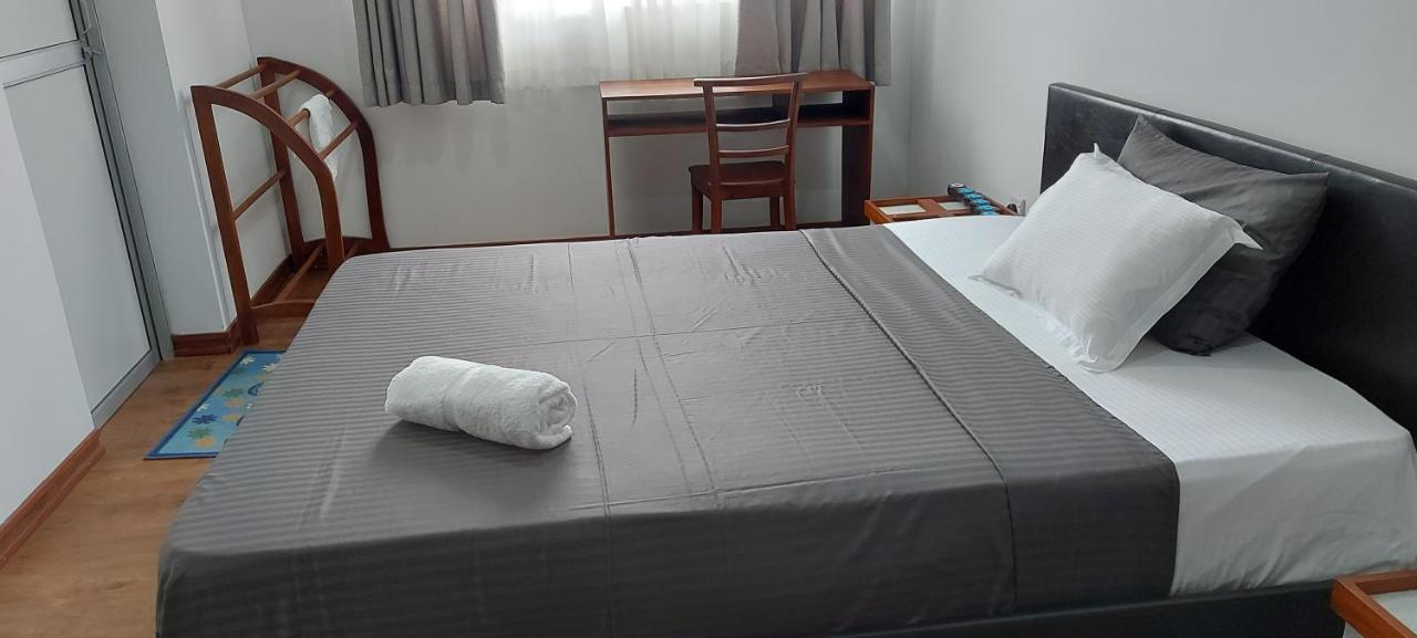 Jays Guest - Rajagiriya Colombo Hotel ภายนอก รูปภาพ