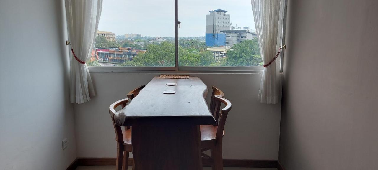 Jays Guest - Rajagiriya Colombo Hotel ภายนอก รูปภาพ